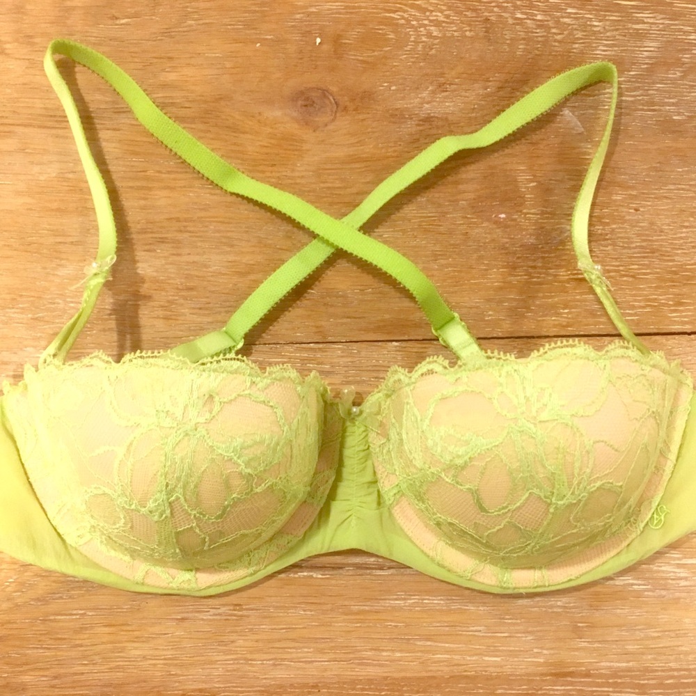 Victorias Secret Balconet Lace Bra 32C